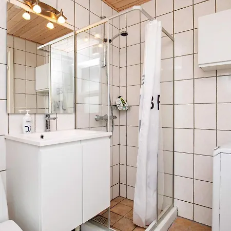 Two-bedroom Holiday In Otterup 11 *